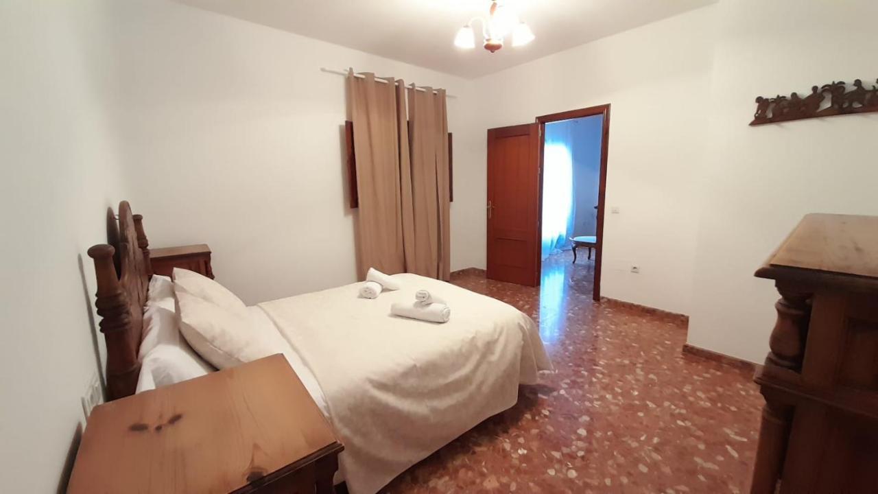 Casa Rural Dona Catalina Jimena De La Frontera Eksteriør billede