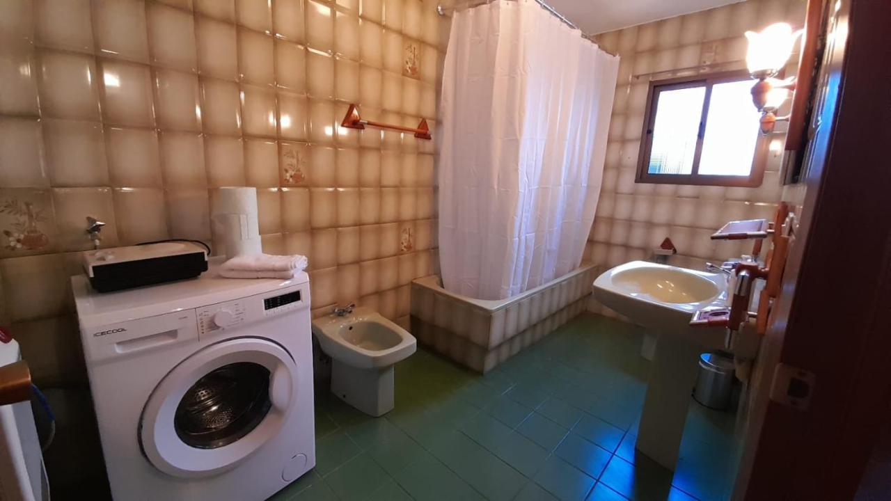 Casa Rural Dona Catalina Jimena De La Frontera Eksteriør billede