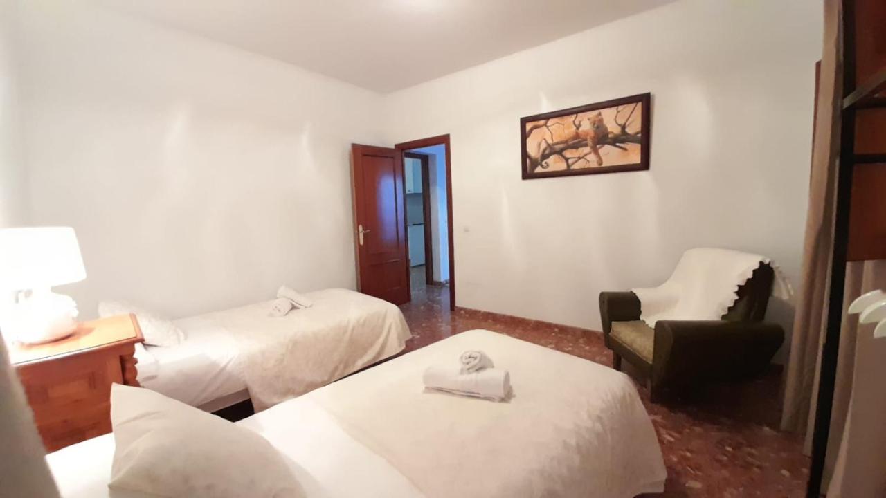 Casa Rural Dona Catalina Jimena De La Frontera Eksteriør billede
