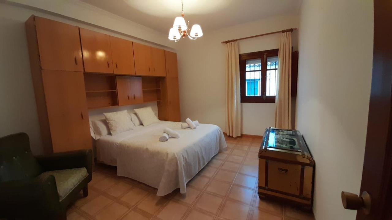 Casa Rural Dona Catalina Jimena De La Frontera Eksteriør billede