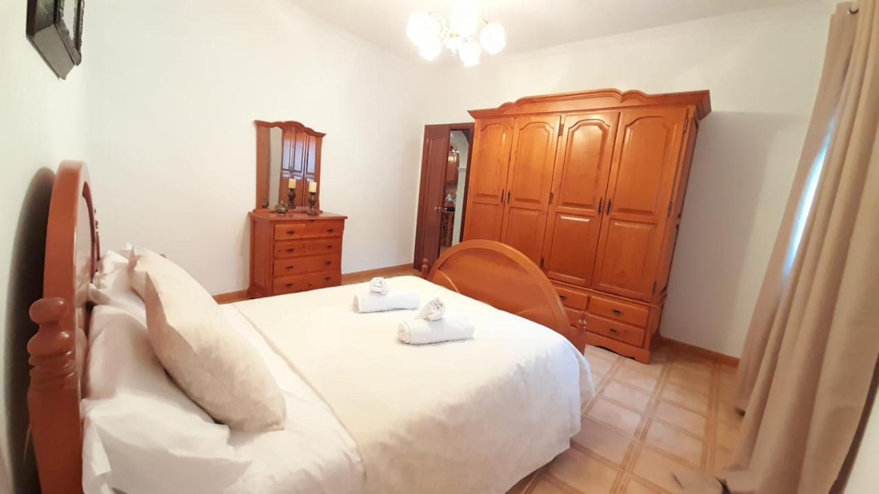 Casa Rural Dona Catalina Jimena De La Frontera Eksteriør billede